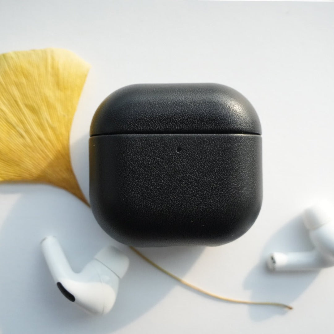 Black Luxury Genuine Leather AirPods Pro 3/2 & AirPods 4 Case image 6