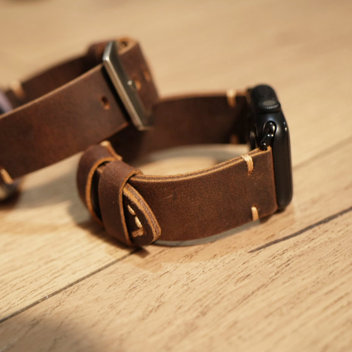 Personalized Handmade Leather Apple Watch Strap image 2