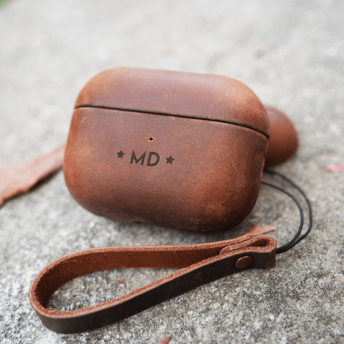 Personalized AirPods Pro 3 / Pro 2 & AirPods 4 Genuine Leather Case - Rugged, Engraved & Vintage image 5
